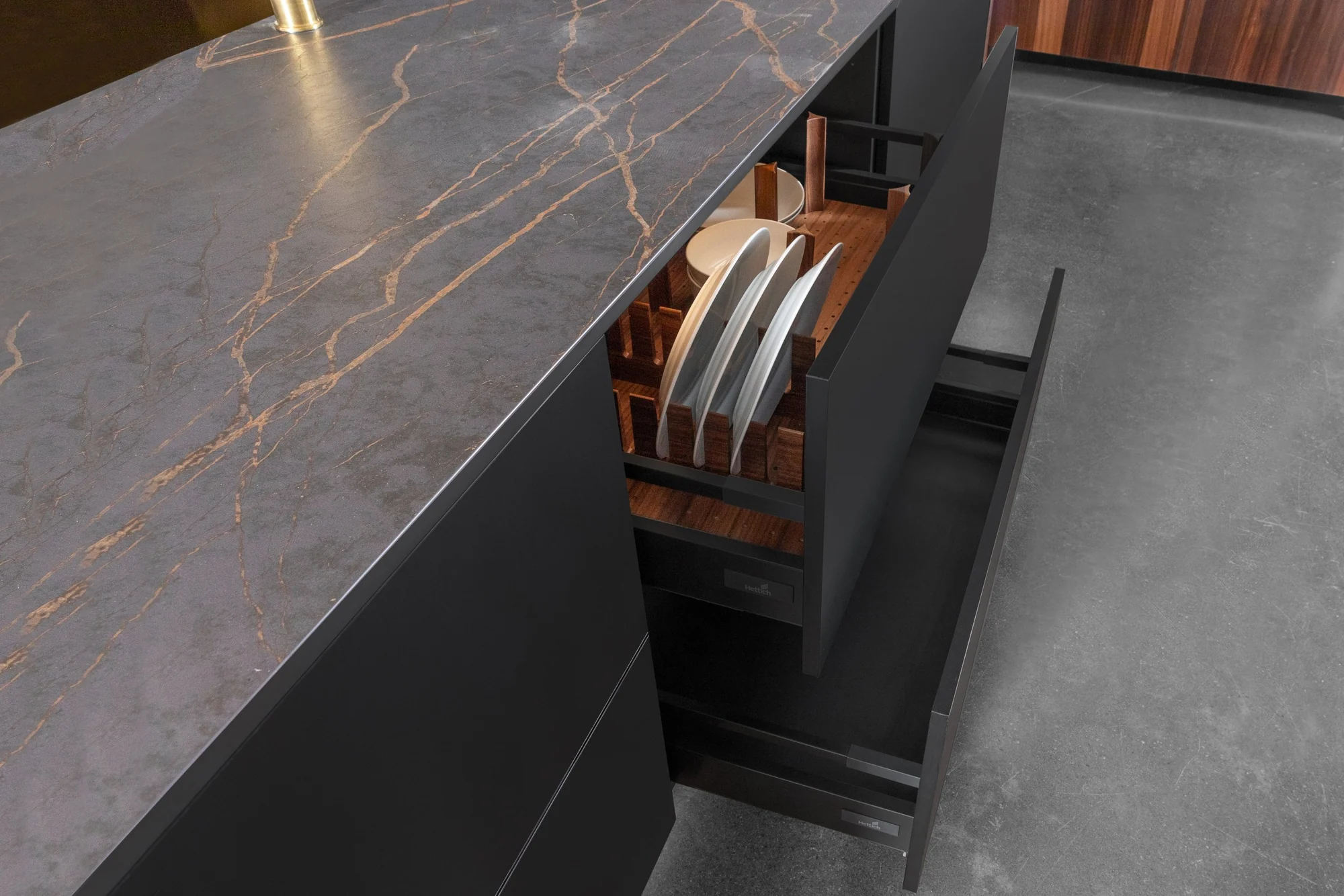 Shadow & light, cabinetry detail 7